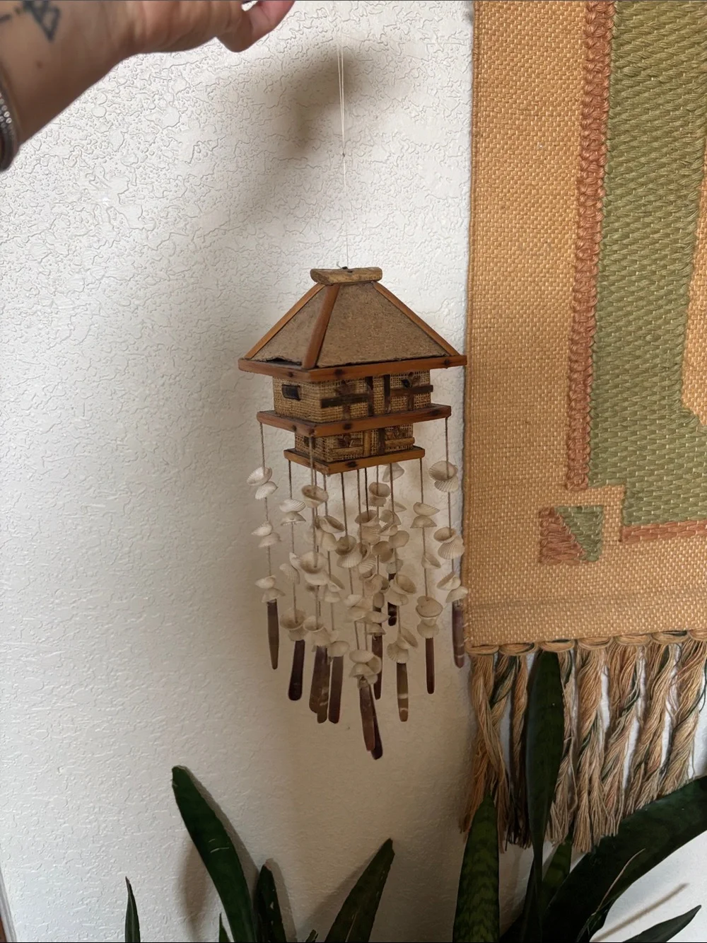Vintage village shell chime